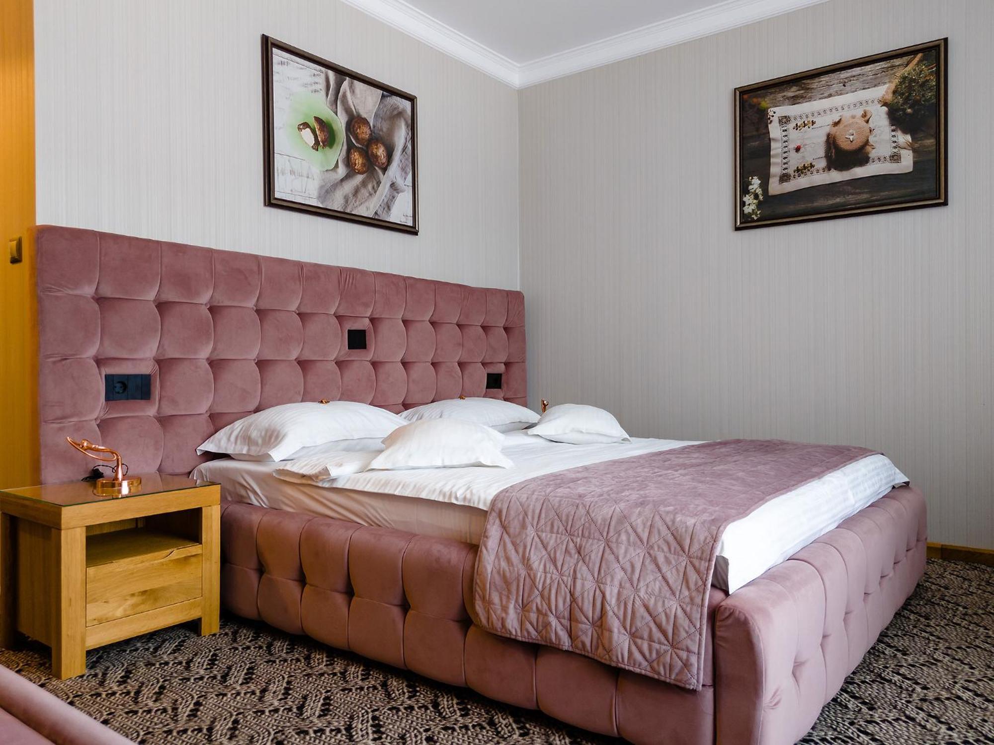Hotel Roser House Boutique - Pe Malul Lacului Colibiţa Esterno foto