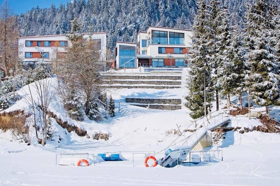 Hotel Roser House Boutique - Pe Malul Lacului Colibiţa Esterno foto
